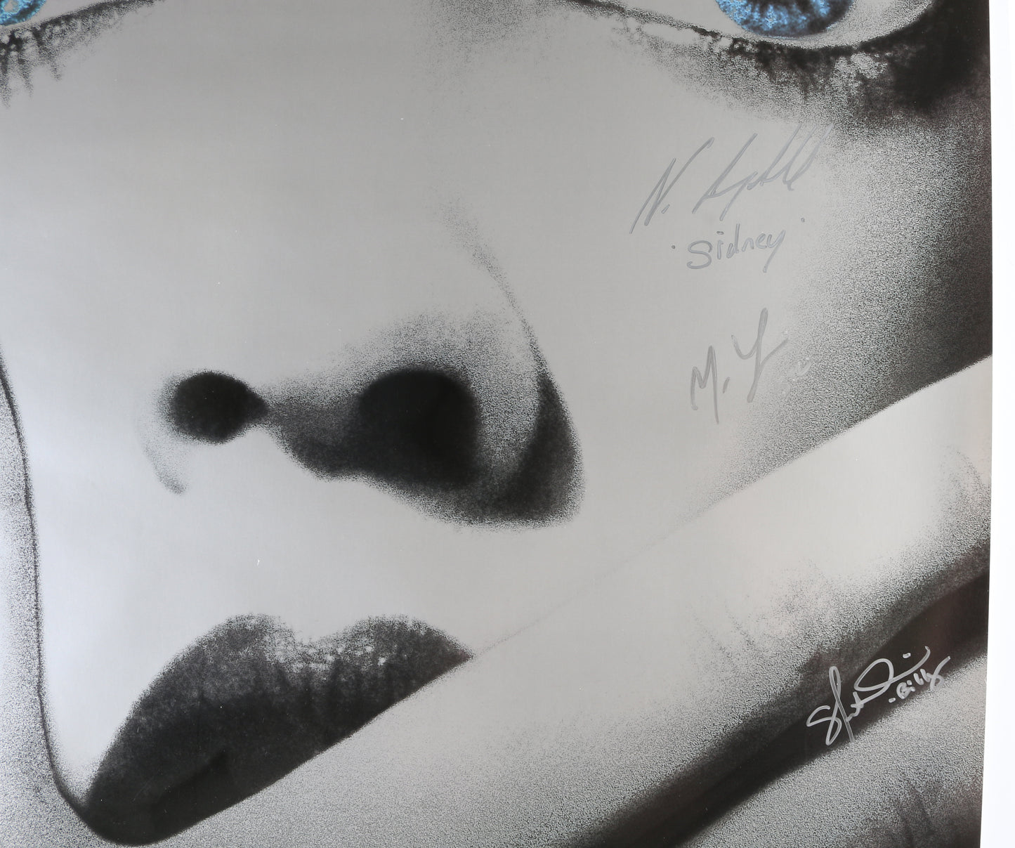 
                  
                    Neve Campbell as Sidney Prescott, Matthew Lillard as Stu Macher, & Skeet Ulrich as Billy Loomis in Wes Craven's Scream (Beckett Witnessed / JSA) Signed 27x40 Poster with Character Names
                  
                