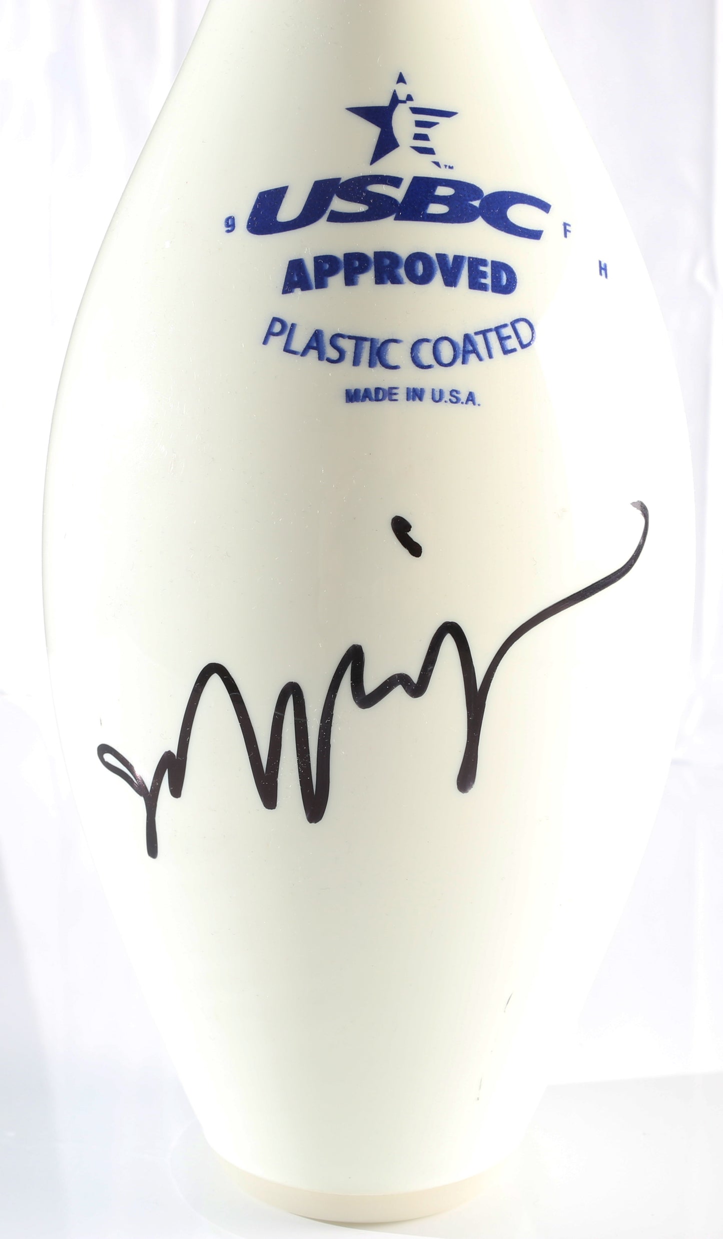 
                  
                    Jeff Bridges as Jeffrey 'The Dude' Lebowski in The Big Lebowski Prop Replica Bowling Pin
                  
                