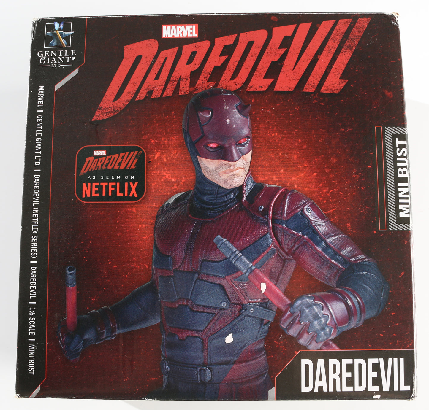 
                  
                    Charlie Cox as Matt Murdock in Daredevil (Beckett) Signed Gentle Giant 1:6 Scale Statue
                  
                