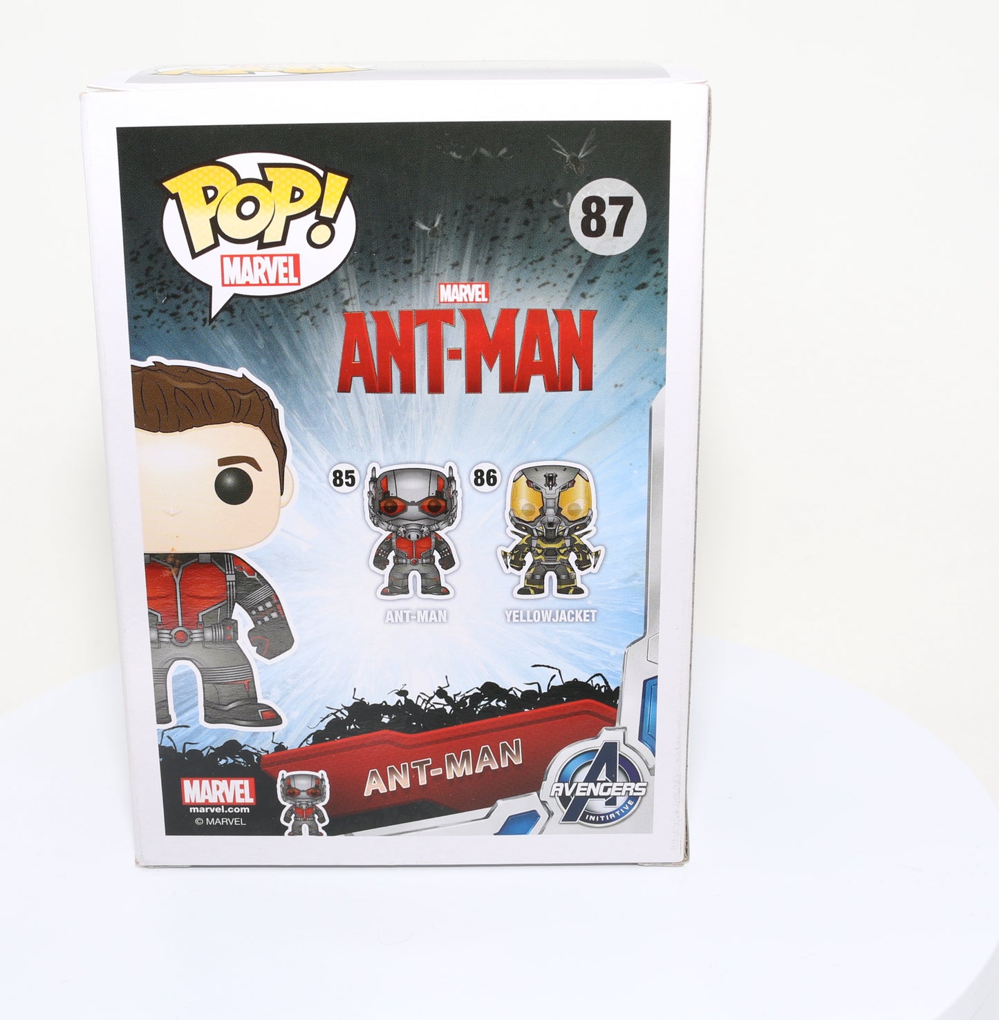 
                  
                    Paul Rudd as Ant-Man in Ant-Man Marvel Exclusive (Beckett) Signed Funko POP! #87
                  
                