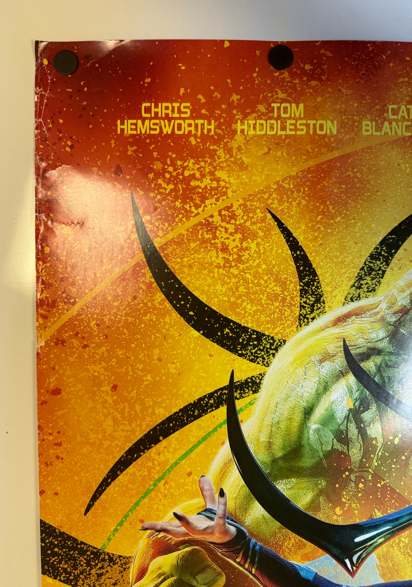 
                  
                    Thor: Ragnarok 27x40 Poster (SWAU) Cast Signed by Chris Hemsworth, Anthony Hopkins, Mark Ruffalo, Idris Elba, Tom Hiddleston, & Taika Waititi with Character Names
                  
                