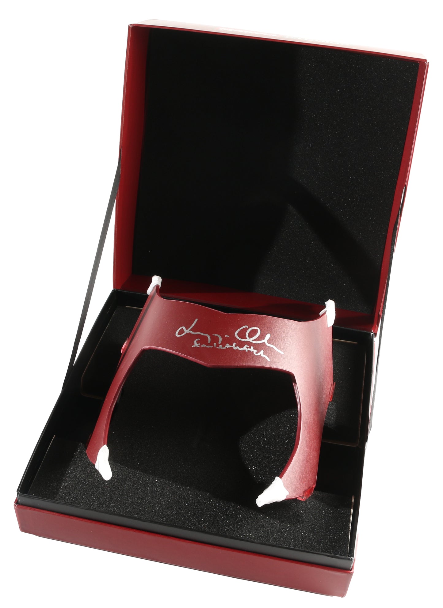 
                  
                    Elizabeth Olsen as Scarlet Witch in WandaVision (SWAU) Signed Prop Replica Tiara with Character Name
                  
                