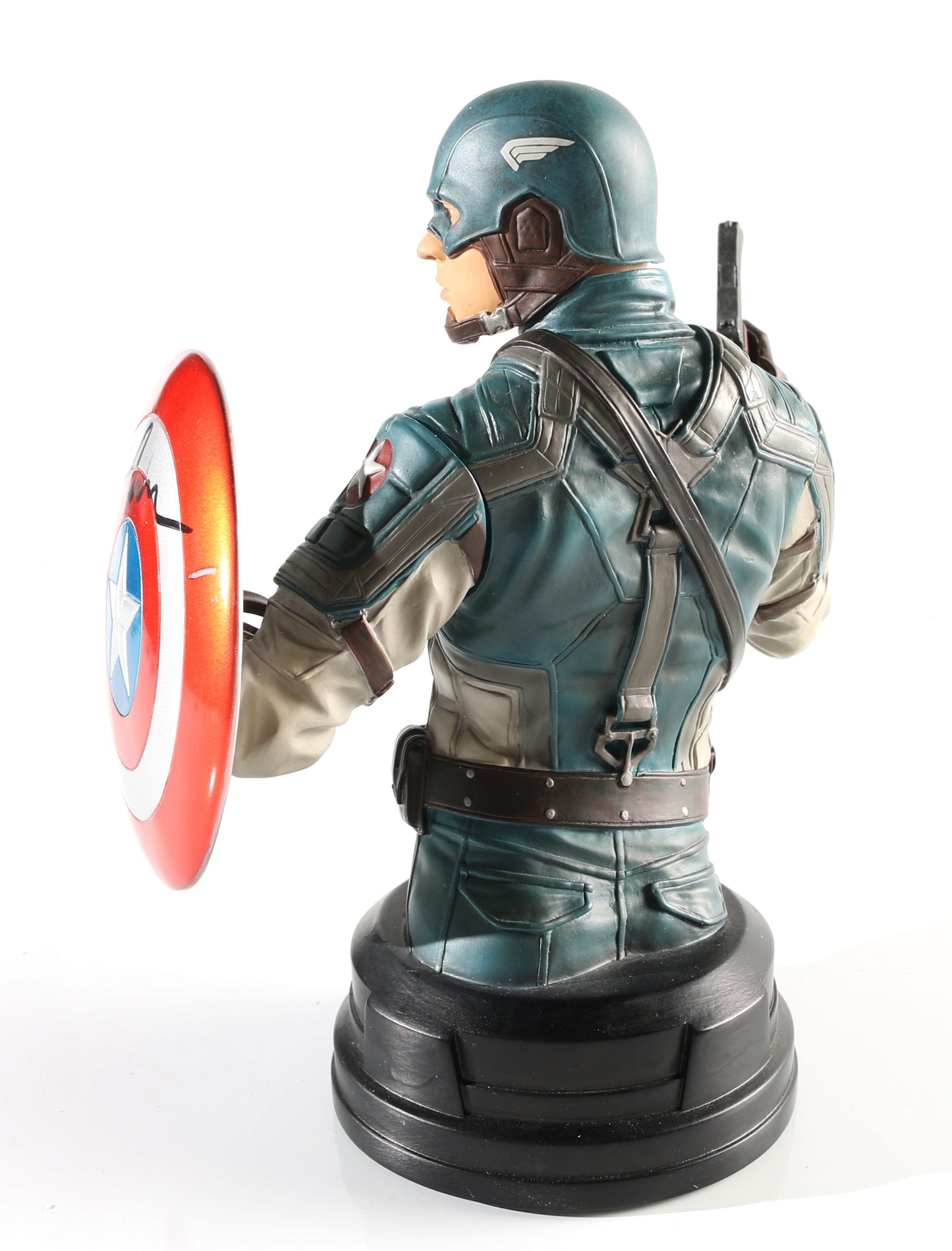 
                  
                    Chris Evans as Captain America in Captain America: The First Avenger (Beckett) Signed Gentle Giant Collectible Bust Statue
                  
                