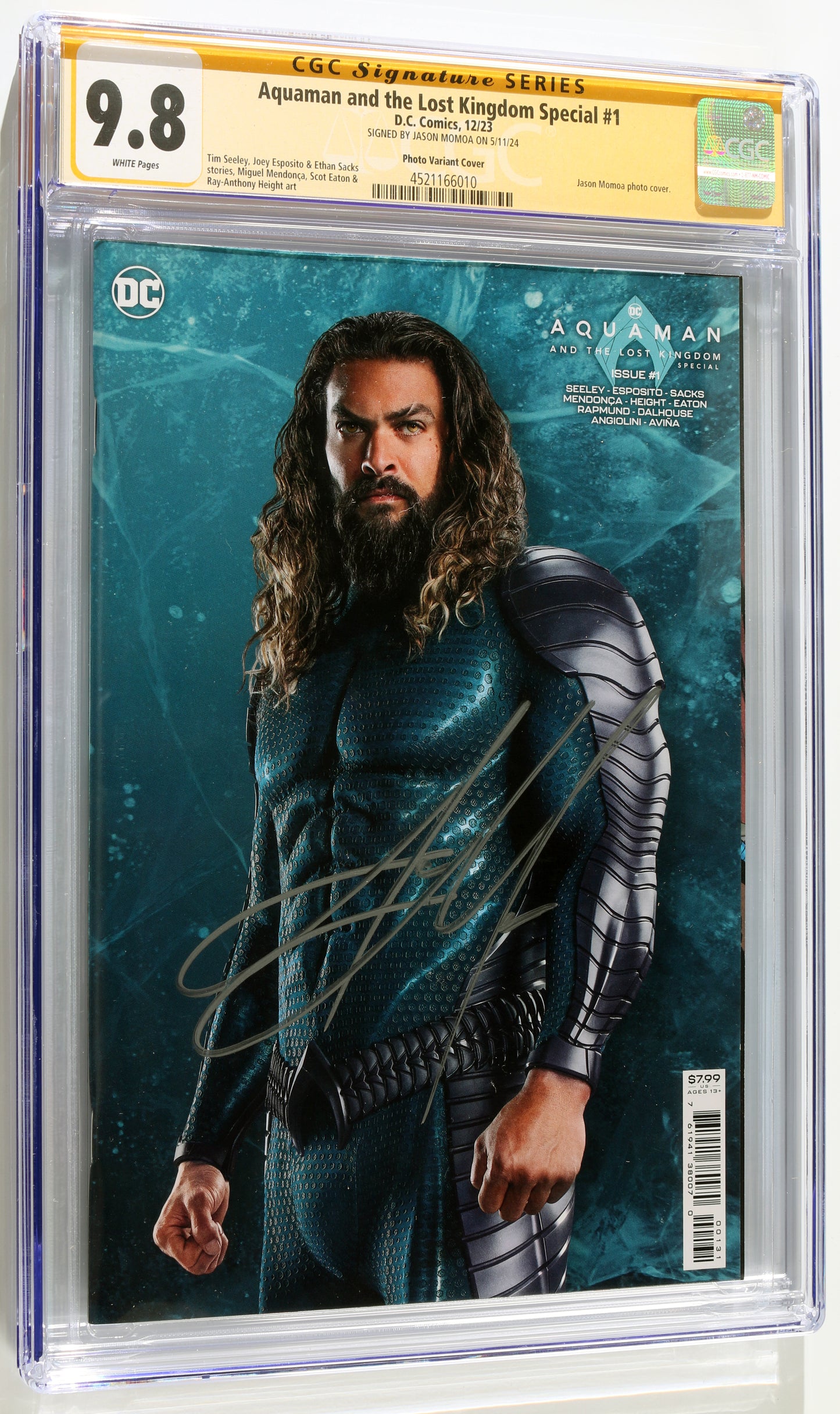 
                  
                    Aquaman & the Lost Kingdom #1 - Signed by Jason Momoa as Aquaman in Aquaman (CGC Signature Series 9.8) 2024
                  
                