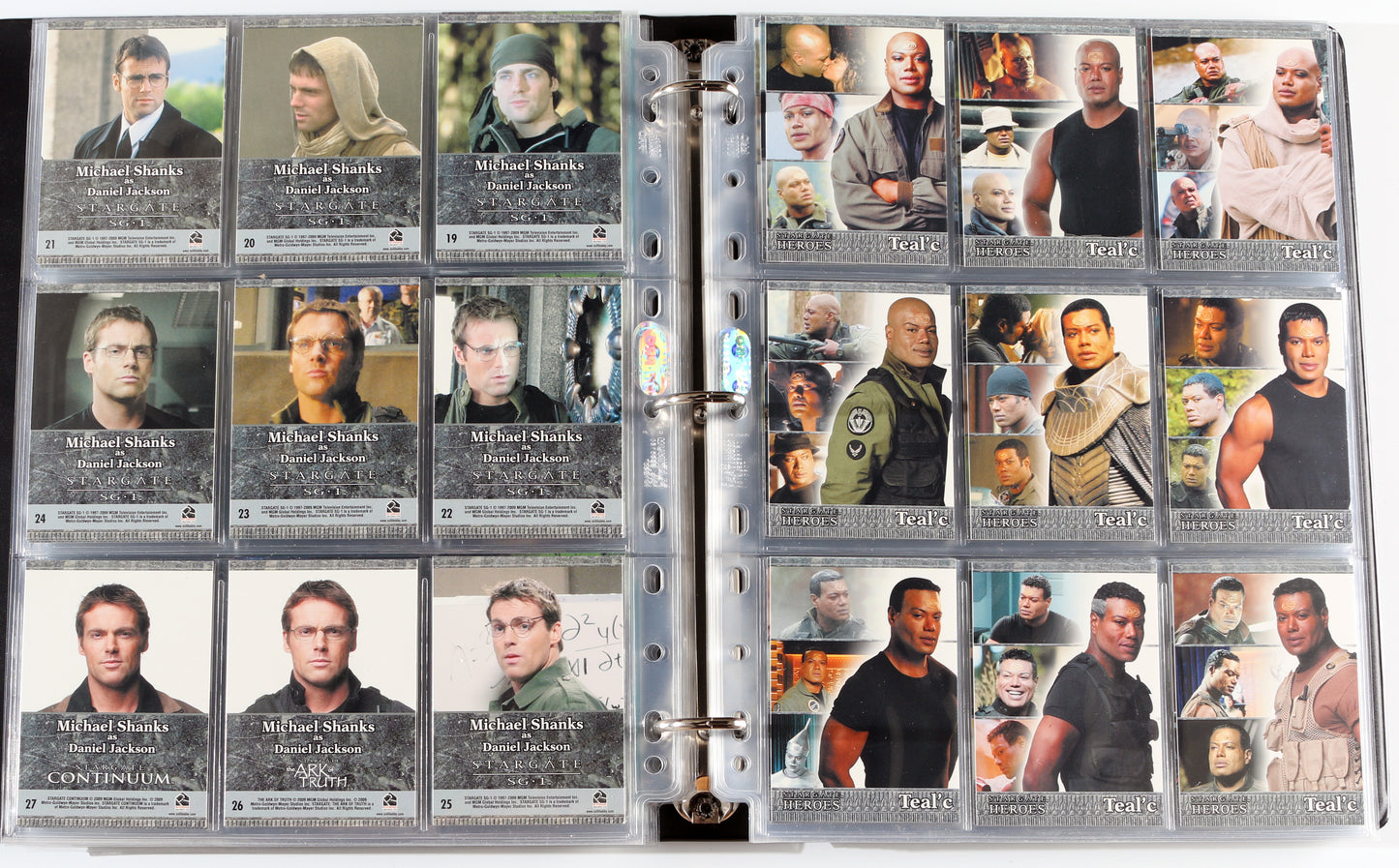 
                  
                    Stargate Heroes Rittenhouse Trading Cards 210pc LOT with 36 Cards Signed by Jason Momoa, Beau Bridges, Don Stark, Adrian Holmes, Patrick Currie, Sarah Douglas, Claudia Black, John Novak, Joshya Malina, Tobin Bell, John Noble, & More
                  
                