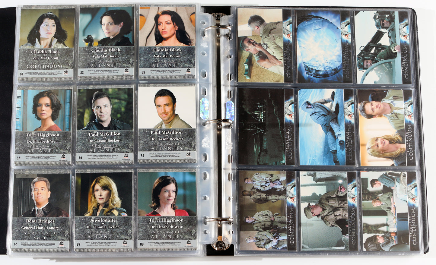 
                  
                    Stargate Heroes Rittenhouse Trading Cards 210pc LOT with 36 Cards Signed by Jason Momoa, Beau Bridges, Don Stark, Adrian Holmes, Patrick Currie, Sarah Douglas, Claudia Black, John Novak, Joshya Malina, Tobin Bell, John Noble, & More
                  
                