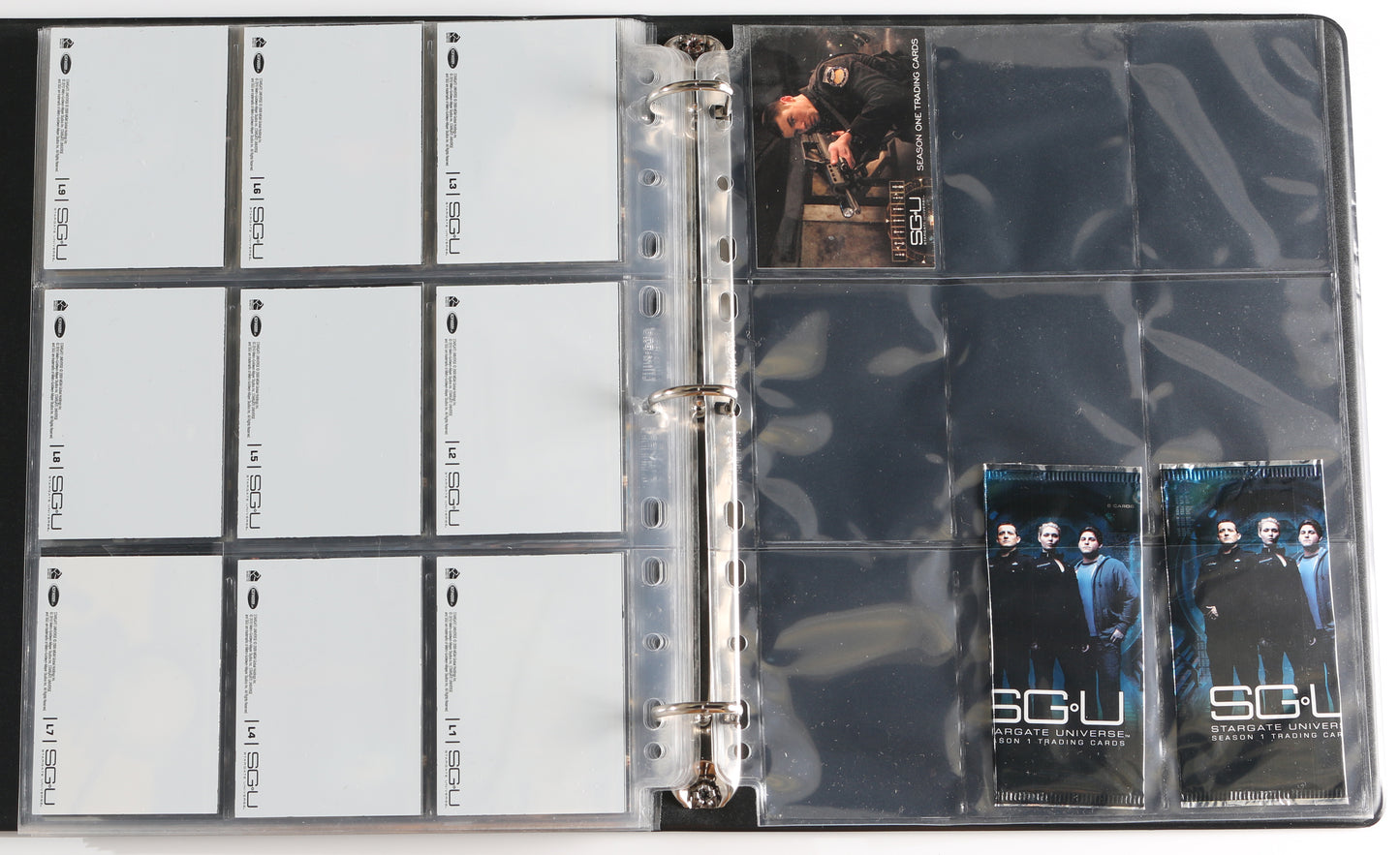 
                  
                    Stargate Universe Rittenhouse Trading Cards 126pc LOT with 26 Cards Signed by Alaina Huffman, Ming-Na Wen, David Blue, Jamil Walker Smith, Brian Smith, Elyse Levesque, Louis Ferreira, Lou Diamond Phillips, Jennifer Spence, Patrick Gilmore, & More
                  
                