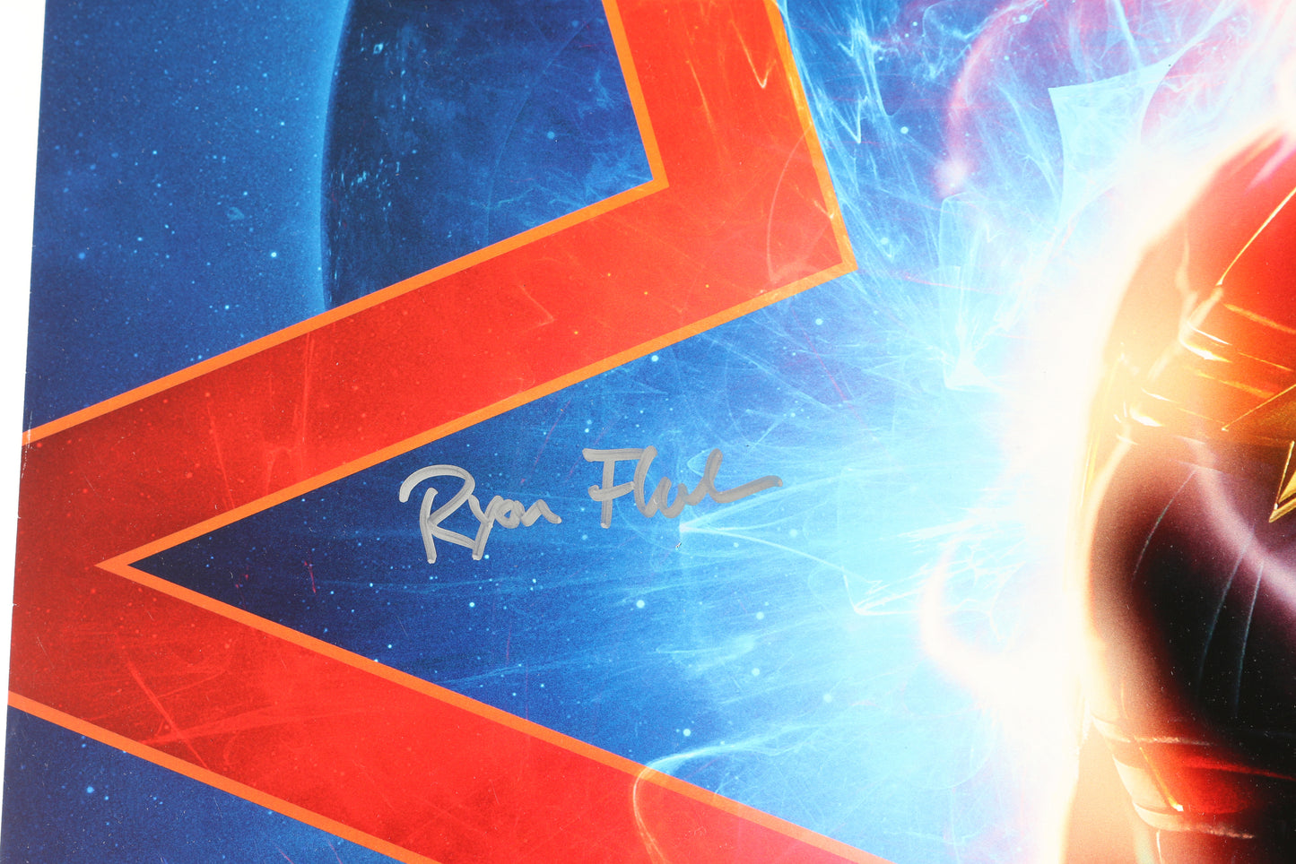 
                  
                    Captain Marvel (Beckett) 29.5x42.5 Poster Cast Signed by Brie Larson, Samuel L. Jackson, Jude Law, Lashana Lynch, Gemma Chan, Clark Gregg, Kevin Feige, & Ryan Fleck
                  
                
