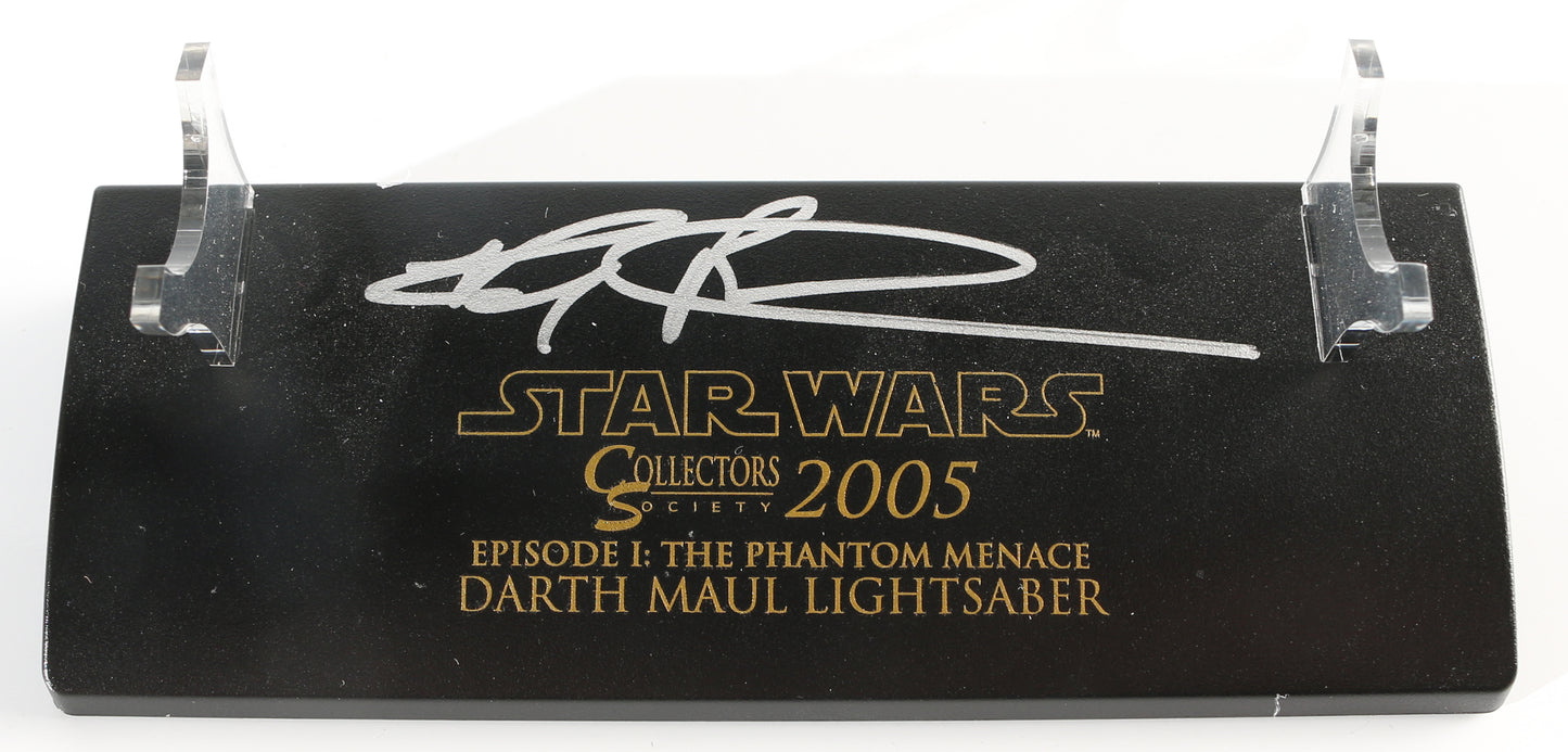
                  
                    Ray Park as Darth Maul in Star Wars Episode I: The Phantom Menace (Beckett) Signed Scaled Prop Replica Mini Lightsaber
                  
                