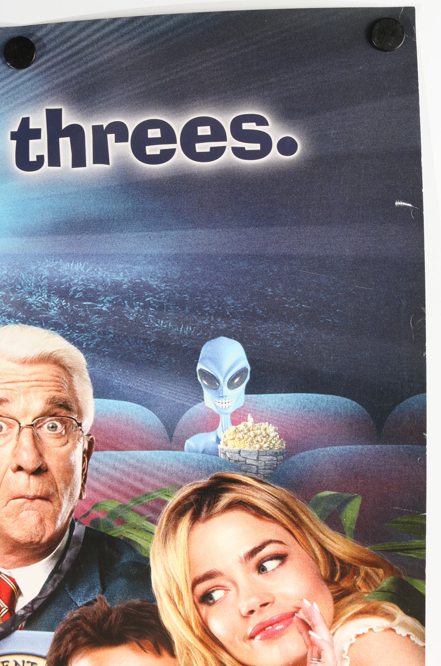 
                  
                    Leslie Nielsen as President Harris & Anthony Anderson as Mahalik in Scary Movie 3 Signed 27x40 Poster
                  
                
