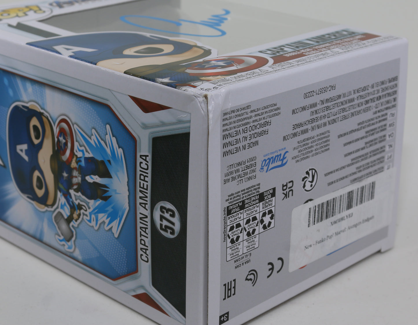 
                  
                    Chris Evans as Captain America in Avengers: Endgame (SWAU) Signed Funko POP!
                  
                
