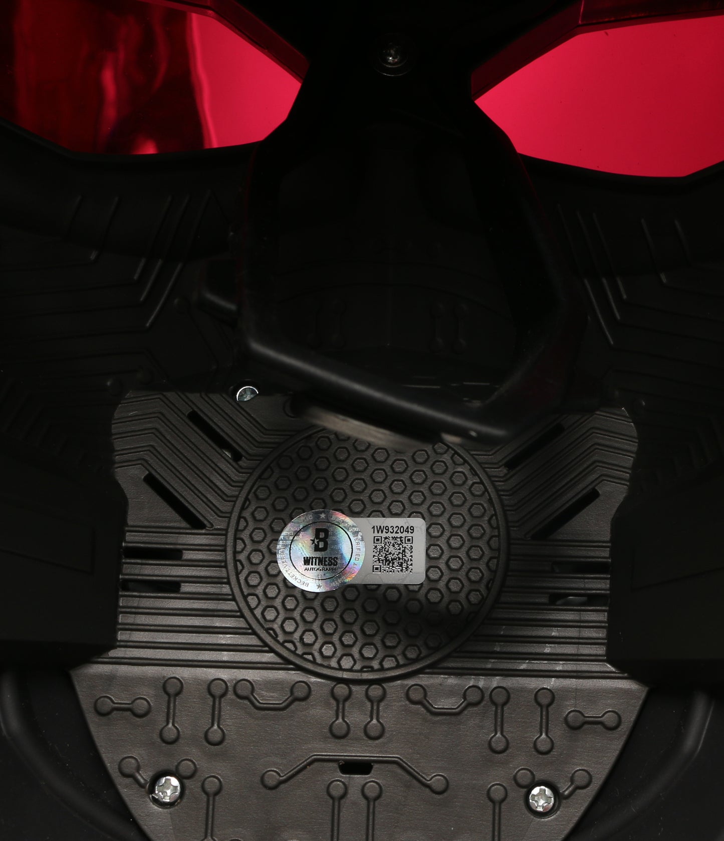 
                  
                    Paul Rudd as Ant-Man in Ant-Man (Beckett Witnessed) Signed Hasbro Legends Series Prop Replica Helmet
                  
                