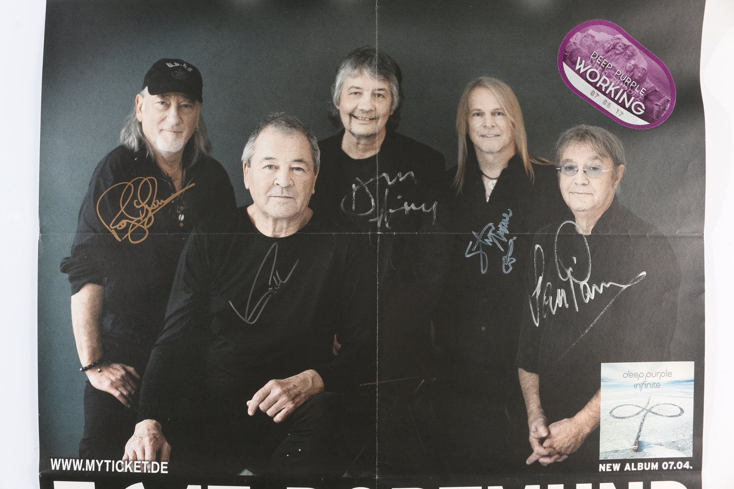 
                  
                    Deep Purple 24x33 Poster Band Signed by Ian Paice, Roger Glover, Ian Gillan, Steve Morse, & Don Airey
                  
                