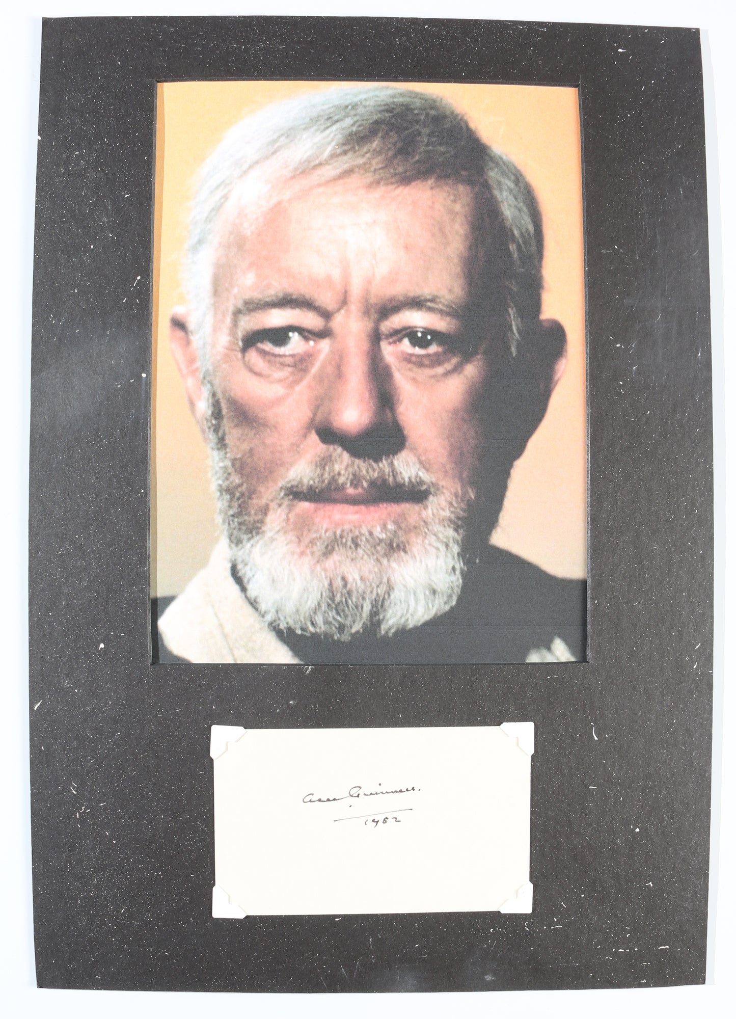 
                  
                    Alec Guinness Obi-Wan Kenobi Star Wars: A New Hope (JSA) Signed Index Card Display
                  
                