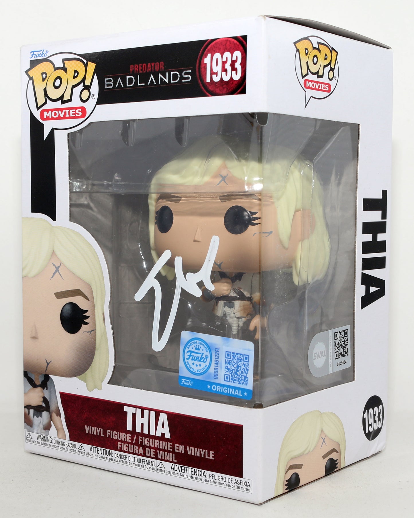 
                  
                    Elle Fanning as Thia in Predator: Badlands Special Edition (SWAU) Signed Funko POP! #1933
                  
                