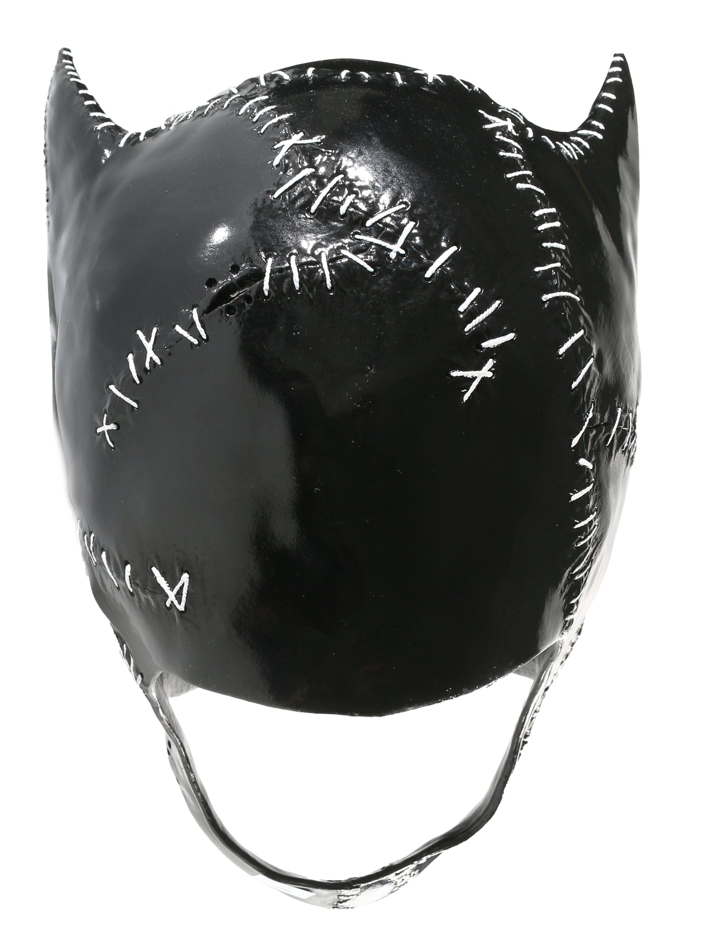 
                  
                    Michelle Pfeiffer as Catwoman in Tim Burton's Batman Returns Signed Prop Replica Mask
                  
                