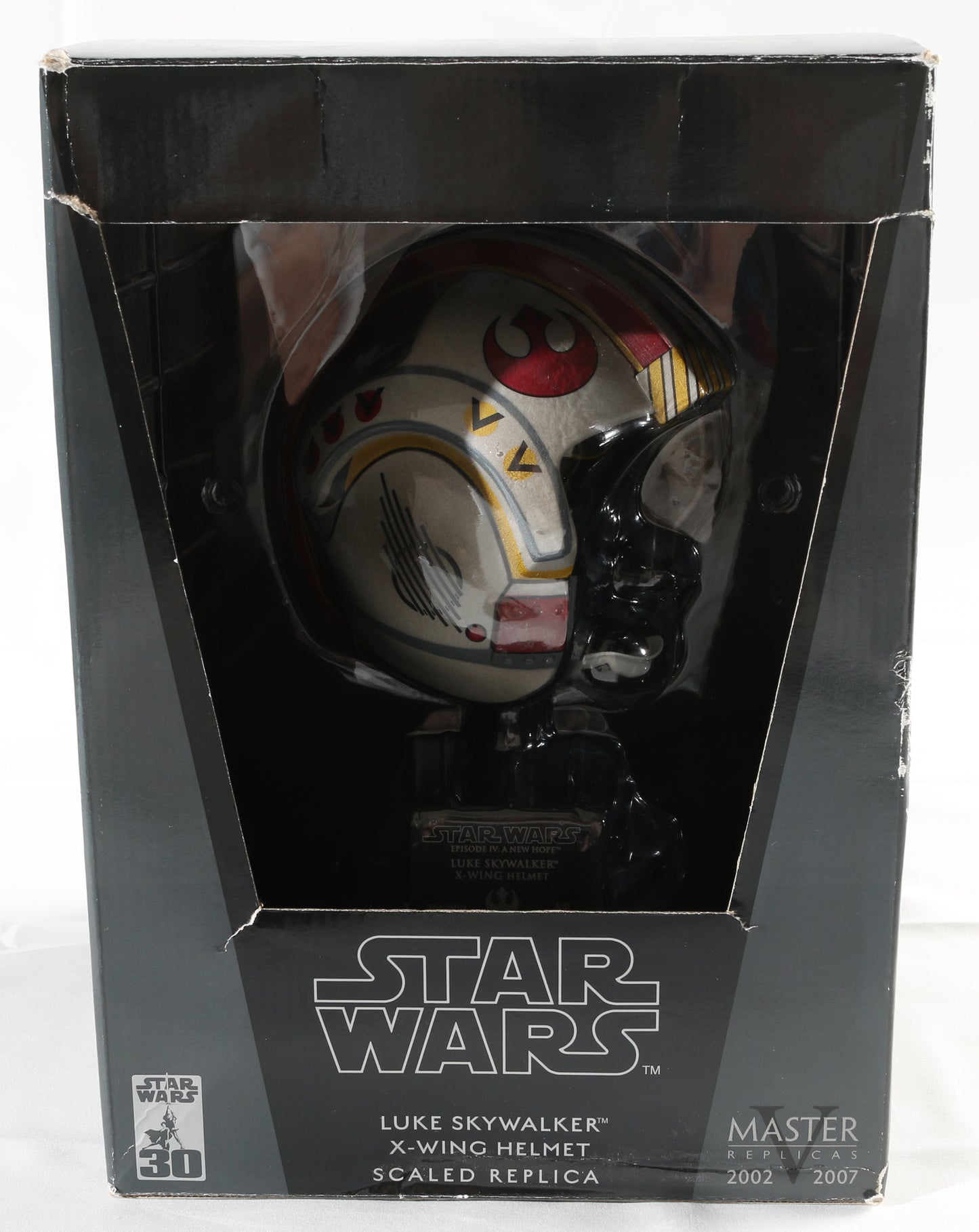 
                  
                    Mark Hamill as Luke Skywalker in Star Wars: A New Hope Master Replicas Scaled Prop Replica Mini Helmet
                  
                