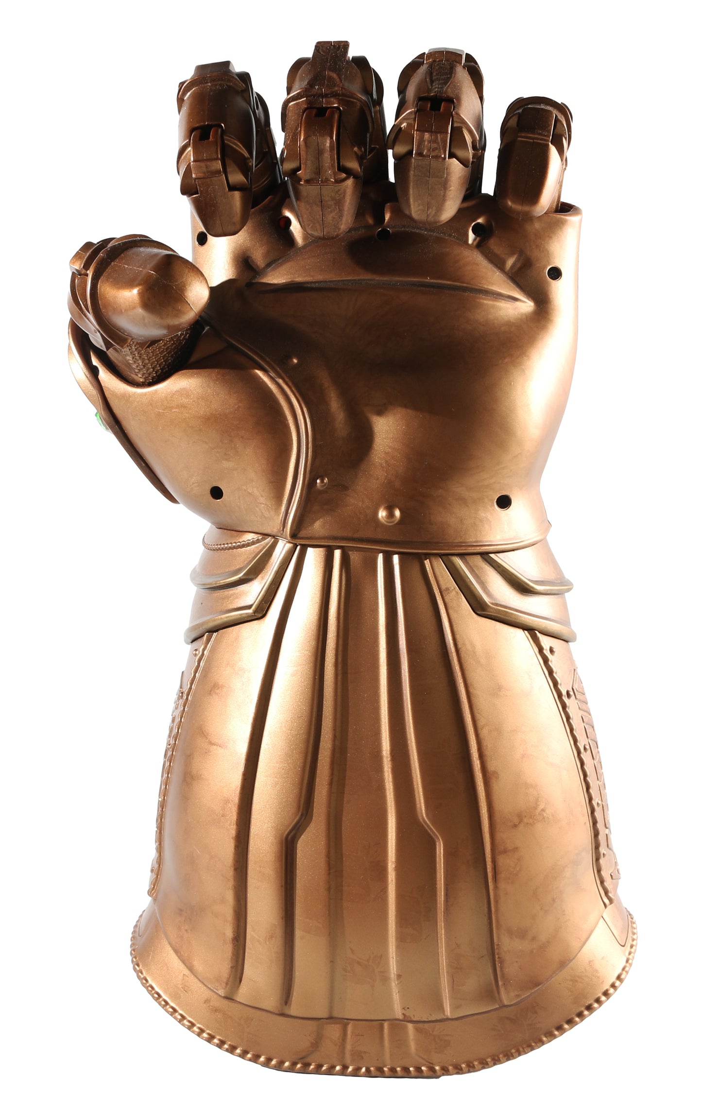 
                  
                    Josh Brolin as Thanos in Avengers: Infinity War / Endgame Signed Hasbro Marvel Legends Prop Replica Infinity Gauntlet
                  
                