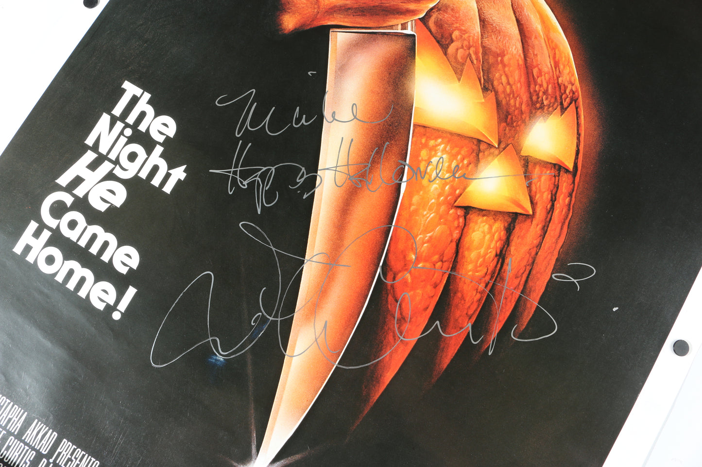 
                  
                    Jamie Lee Curtis as Laurie Strode in Halloween Signed 27x40 Poster with Character Quote
                  
                