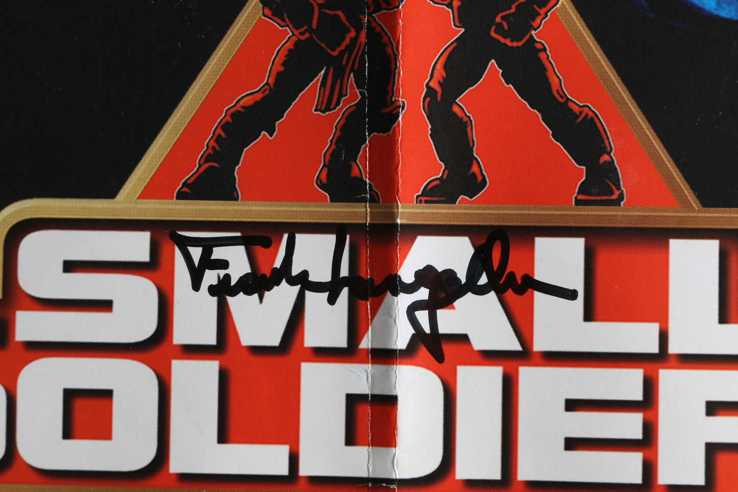 
                  
                    Frank Langella as Archer in Small Soldiers Signed 16.5x16.5 Mini Poster
                  
                