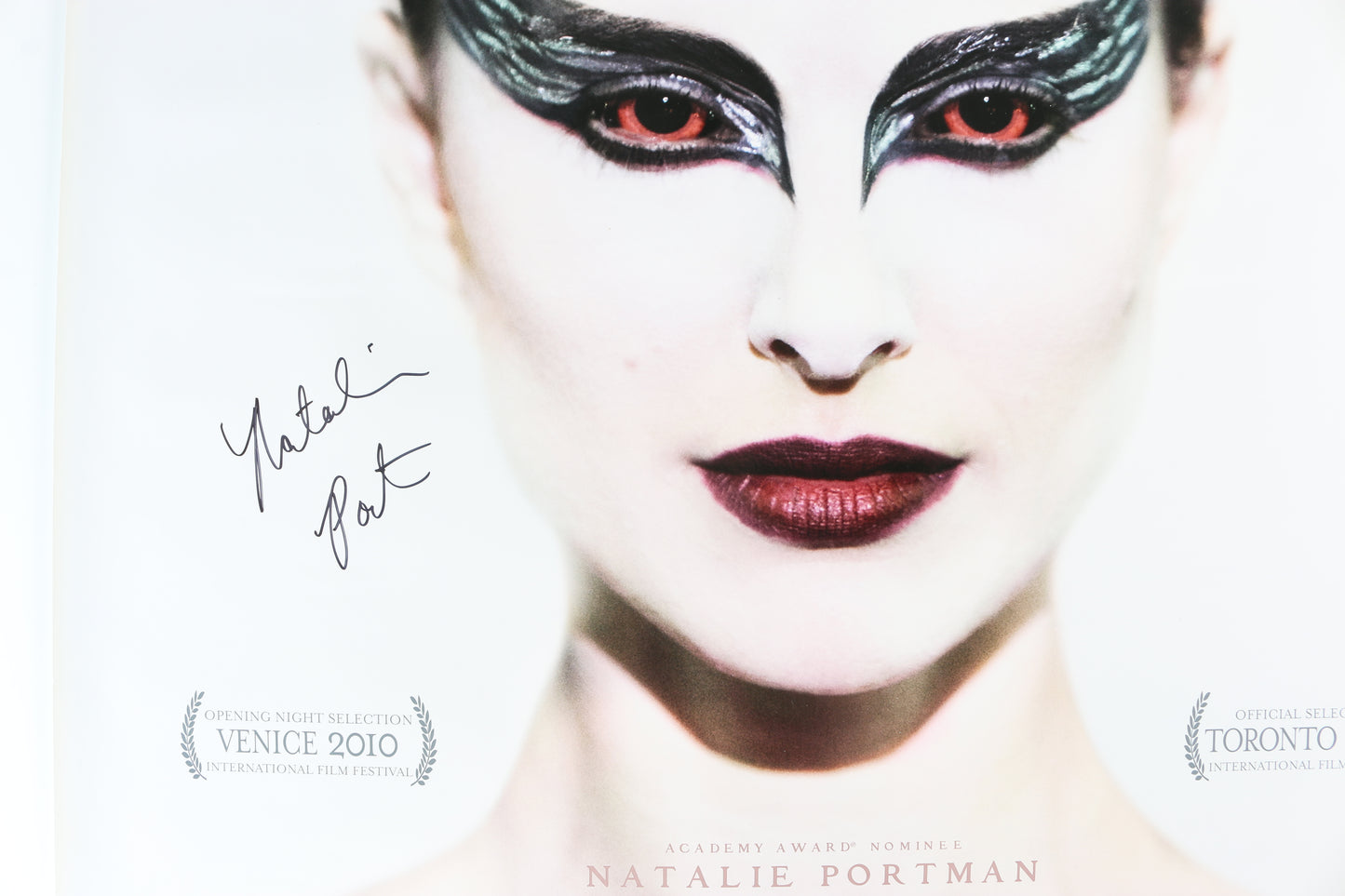 
                  
                    Natalie Portman as Nina Sayers in Black Swan (SWAU) Signed 27x40 Poster
                  
                