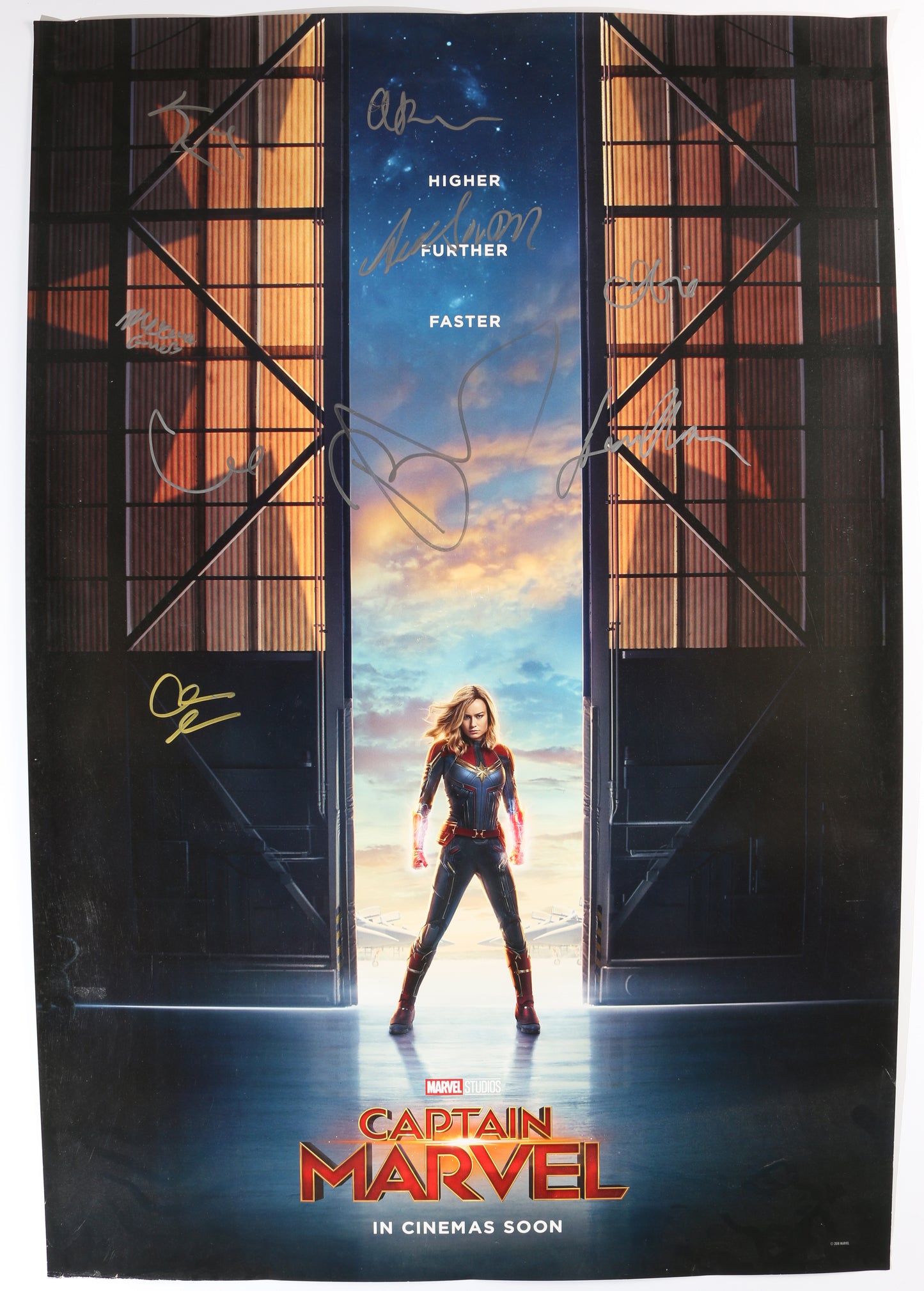 
                  
                    Captain Marvel 27x40 Poster Cast Signed by Brie Larson, Samuel L. Jackson, Ben Mendelsohn, Clark Gregg, Lee Pace, Gemma Chan, Annette Bening, McKenna Grace, & Producer: Kevin Feige
                  
                