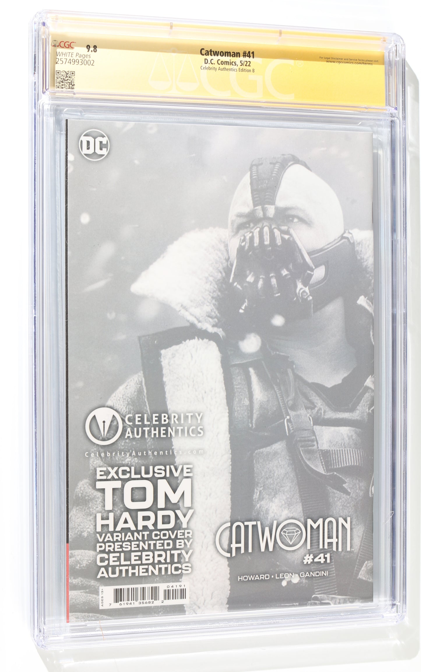
                  
                    Catwoman #41 - Signed by Tom Hardy as Bane (CGC Signature Series 9.8) 2022 with Character Name
                  
                