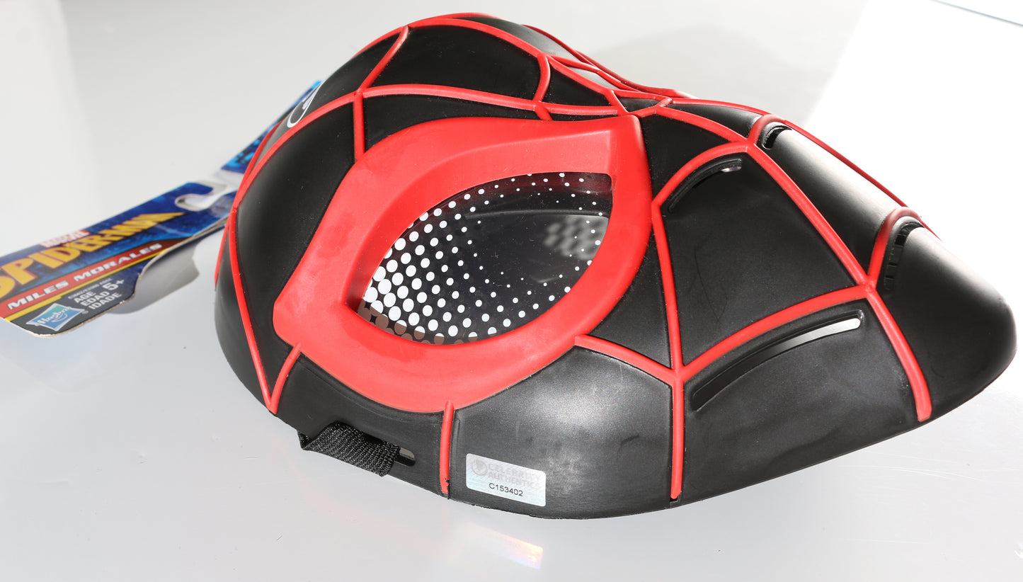 
                  
                    Shameik Moore as Miles Morales in Spider-Man: Into the Spider-Verse Signed Prop Replica Hasbro Mask
                  
                