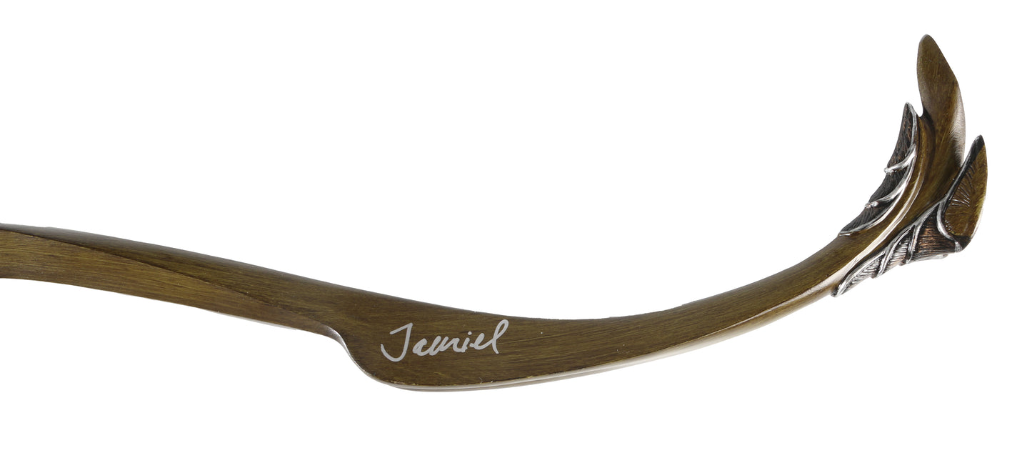 
                  
                    Elven Bow & Arrow of Tauriel from The Hobbit Prop Replica (Celebrity Authentics) Signed by Evangeline Lilly with Character Name
                  
                