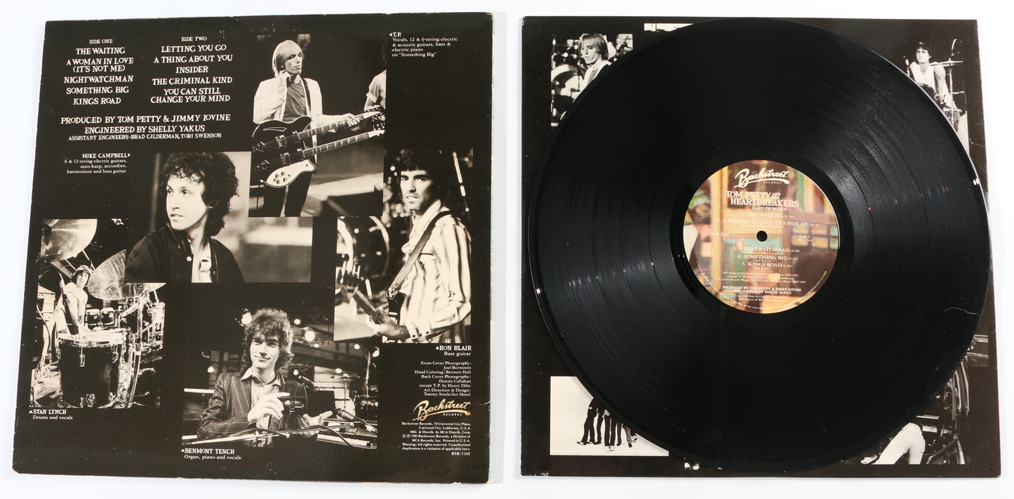 
                  
                    Crosby, Stills, Nash, & Young: Déjà Vu 12" Vinyl Record Signed by Graham Nash, Stephen Stills, & Neil Young
                  
                