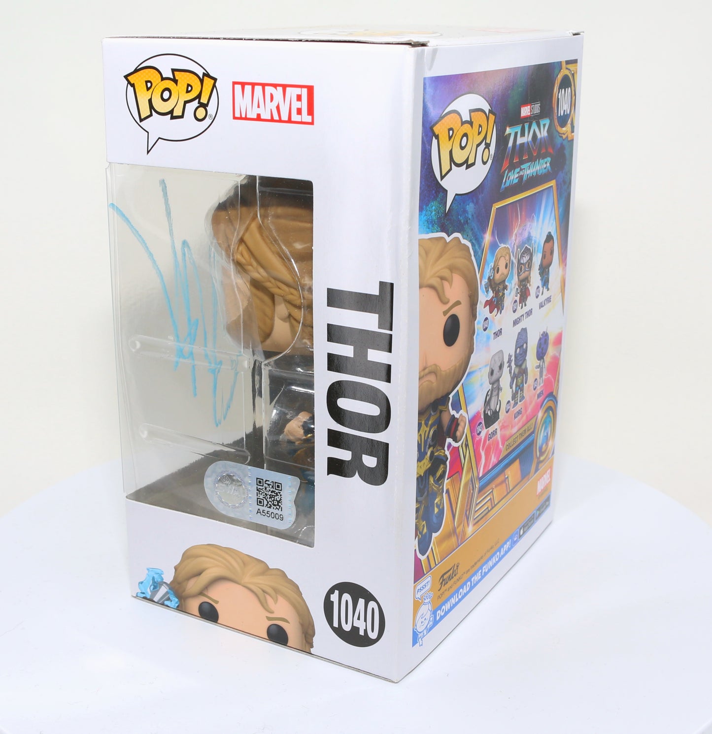 
                  
                    Chris Hemsworth as Thor in Thor: Love and Thunder (SWAU) Signed Funko POP!  #1040
                  
                