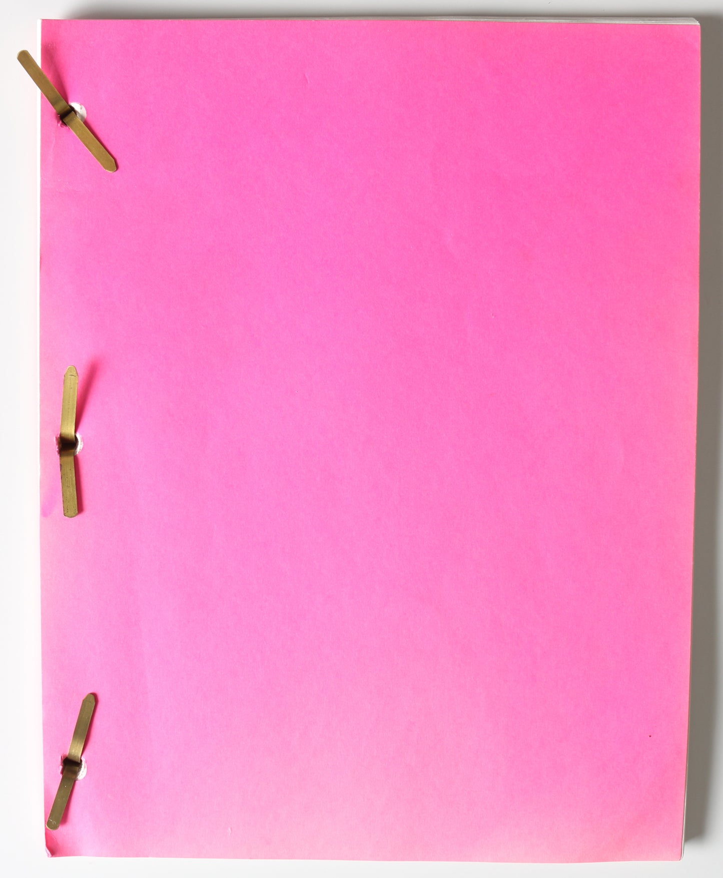 
                  
                    Will & Grace Episode #304 "Swimmin' Pools...Movie Stars" Script (JSA) Cast Signed by Eric McCormack, Debra Messing, Sandra Bernhard, Sean Hayes, & Megan Mullally
                  
                