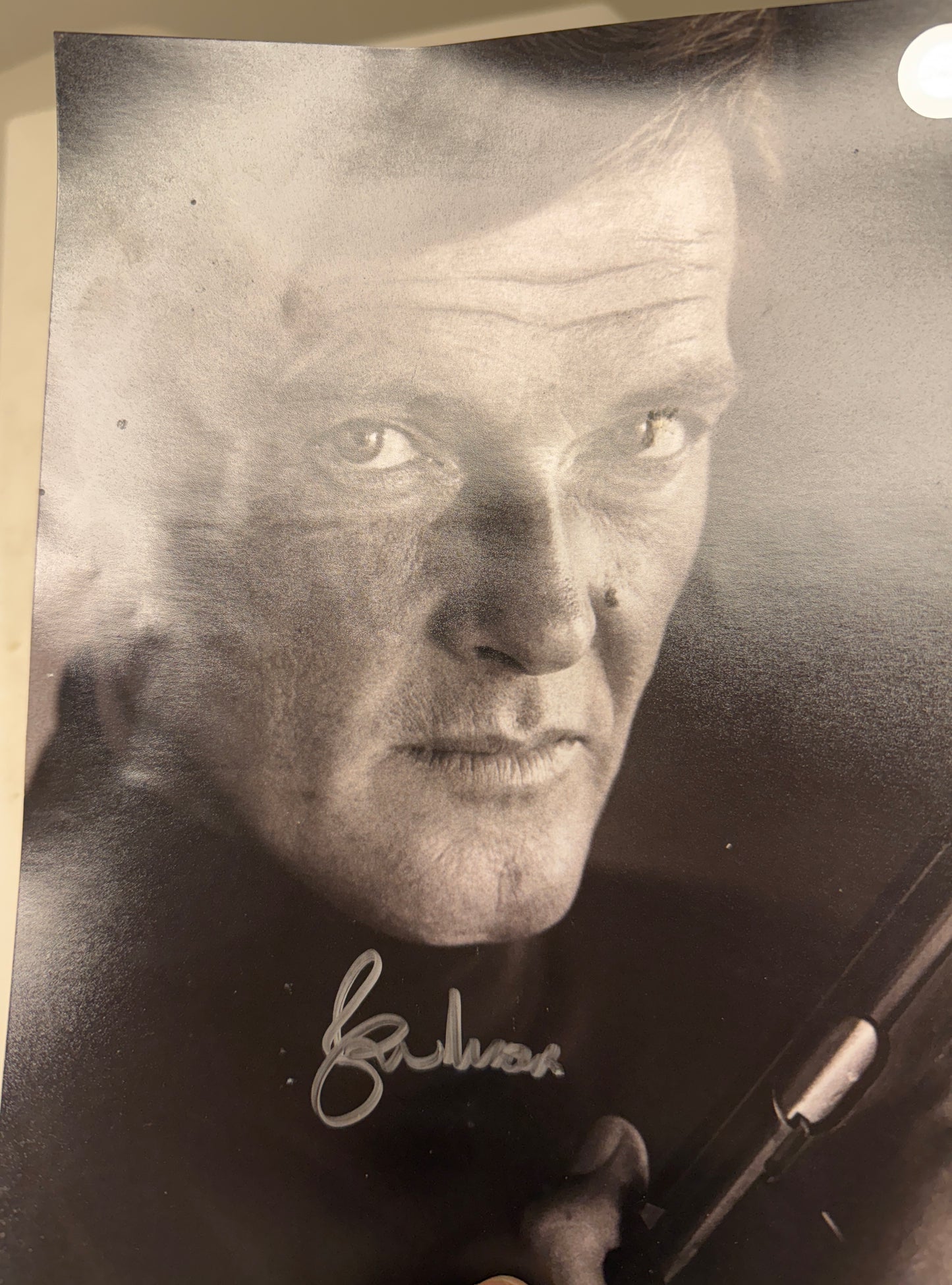
                  
                    Roger Moore as James Bond in James Bond 007: The Spy Who Loved Me (SWAU) Signed 8x10 Photo
                  
                
