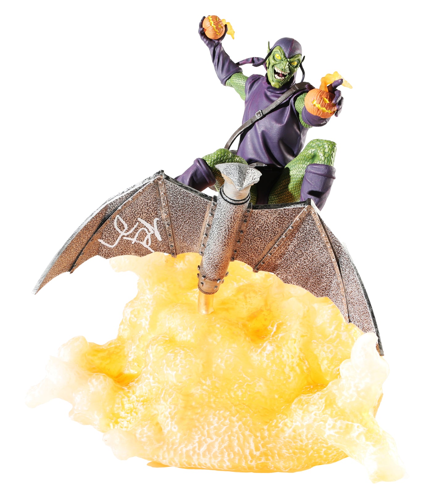 
                  
                    Willem Dafoe as The Green Goblin in Spider-Man Signed Diamond Select PCV Gallery Diorama
                  
                