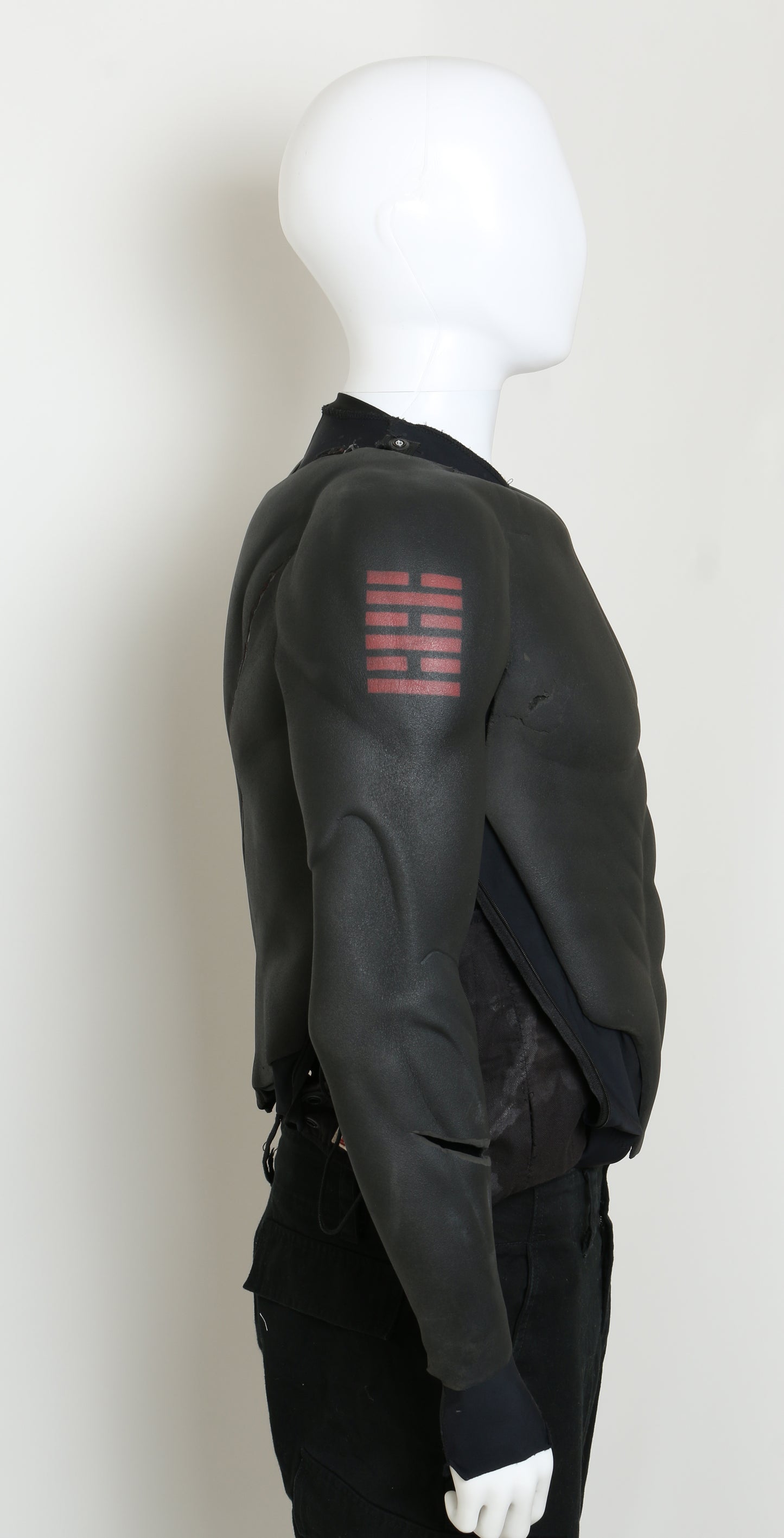 
                  
                    G.I. Joe: The Rise of Cobra Ray Park / Don Lee as Snake Eyes Production Worn Wardrobe - 2009
                  
                